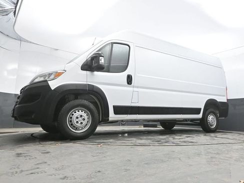 Used 2025 RAM ProMaster 2500 w/ Convenience Group FWD image 33