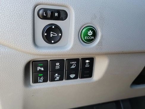 Used 2023 Honda Ridgeline RTL-E image 32