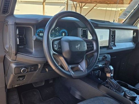 Used 2025 Ford Bronco Big Bend image 14