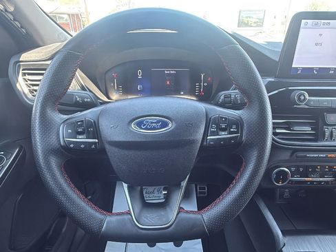 Used 2024 Ford Escape ST-Line image 15