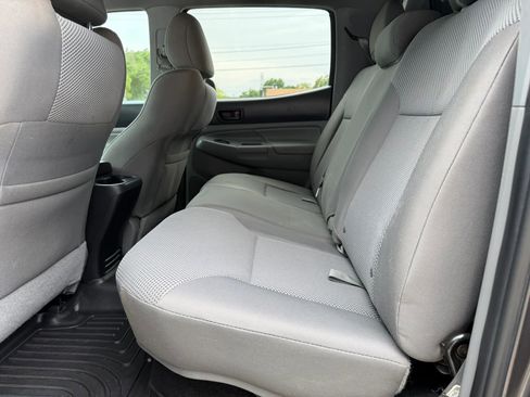 Used 2014 Toyota Tacoma 4x4 Double Cab w/ TRD Off-Road Package image 21
