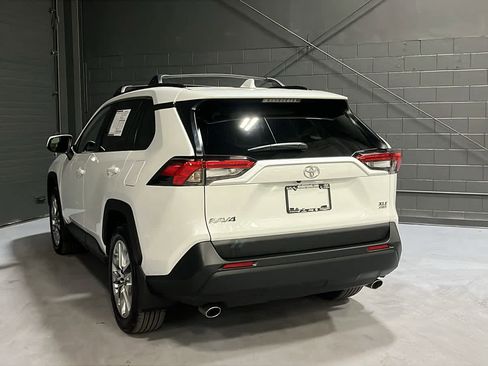 Used 2025 Toyota RAV4 XLE Premium w/ Weather Package AWD/4WD image 6