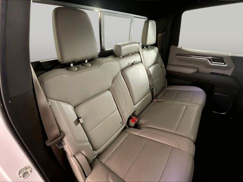 Used 2023 Chevrolet Silverado 1500 LTZ w/ LTZ Convenience Package II RWD image 19