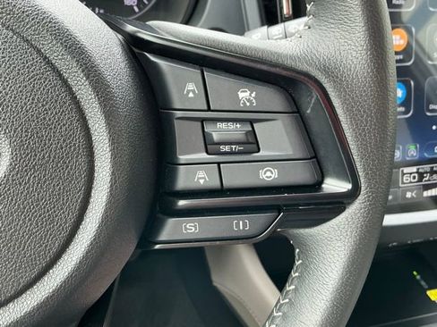 Used 2025 Subaru Forester Premium AWD/4WD image 27
