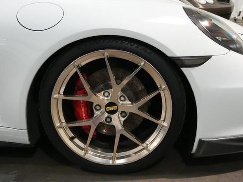 Used 2015 Porsche 911 Carrera 4S AWD/4WD image 13