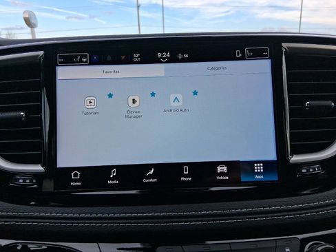 New 2026 Chrysler Pacifica Select image 41