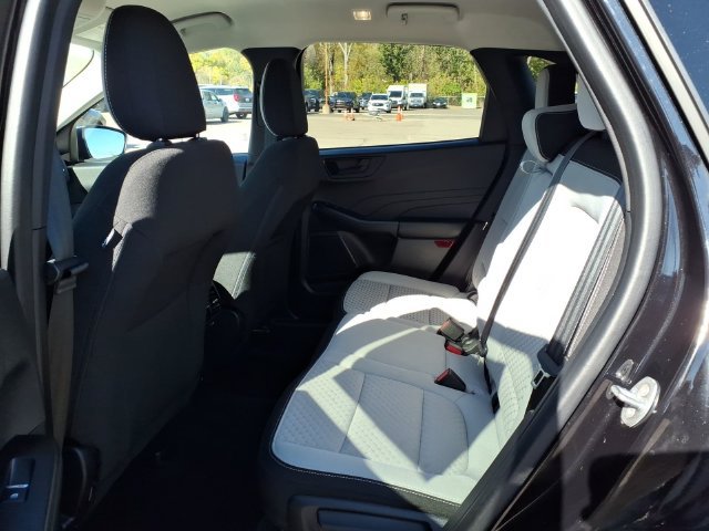 Certified 2023 Ford Escape Active AWD/4WD image 9