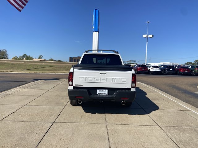 Used 2025 Honda Ridgeline RTL image 8