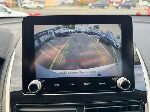 Used 2024 Mitsubishi Eclipse Cross SE image 35