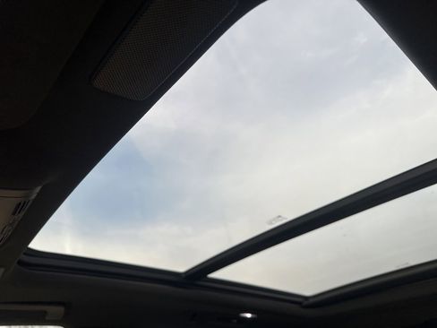 Used 2021 Cadillac Escalade Sport w/ Driver Assist Tech Package image 30