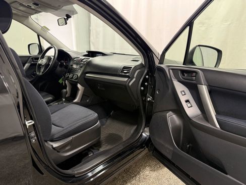 Used 2015 Subaru Forester 2.5i w/ Alloy Wheel Package image 21