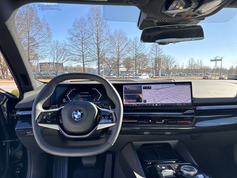 Certified 2024 BMW 530i xDrive w/ Premium Package image 12