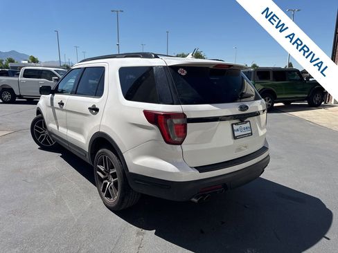 Used 2018 Ford Explorer Sport w/ Equipment Group 401A AWD/4WD image 6