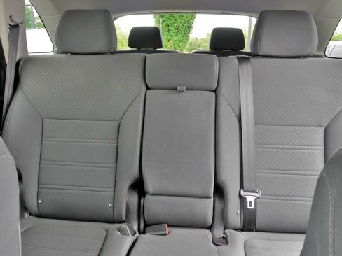 Used 2020 Kia Sorento L FWD image 29