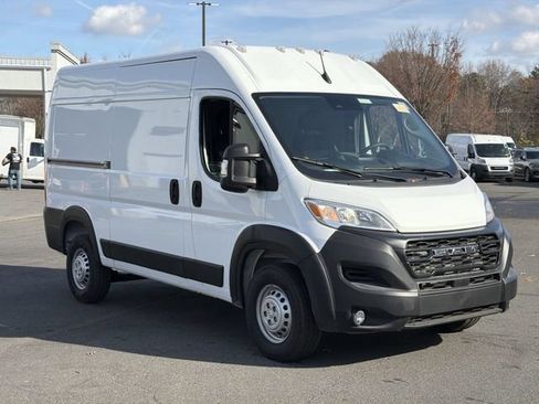 New 2026 RAM ProMaster 1500 w/ Convenience Group FWD image 14