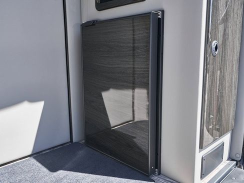 Used 2024 Mercedes-Benz Sprinter 3500 w/ Parking Package image 18