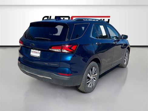 Used 2022 Chevrolet Equinox Premier image 7