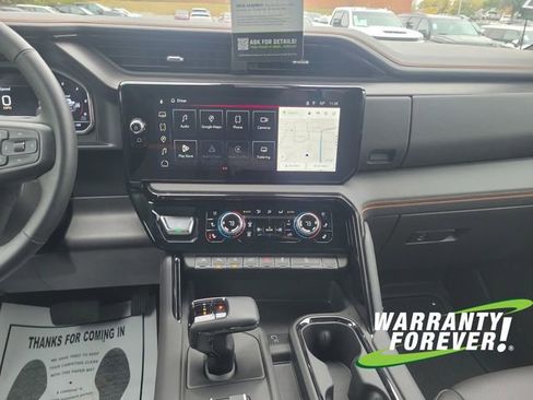 Used 2025 GMC Sierra 1500 AT4 w/ AT4 Premium Package image 11