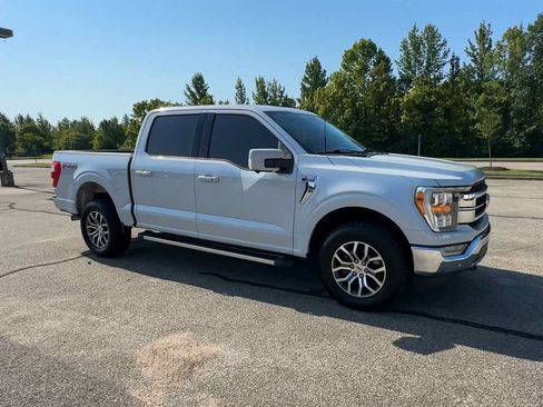 Used 2021 Ford F150 Lariat w/ FX4 Off-Road Package AWD/4WD image 2