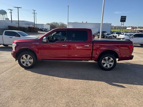 Used 2018 Ford F150 Platinum w/ Equipment Group 701A Luxury image 2