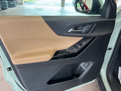 Used 2025 Chevrolet Equinox ACTIV w/ Safety and Technology Package AWD/4WD image 12