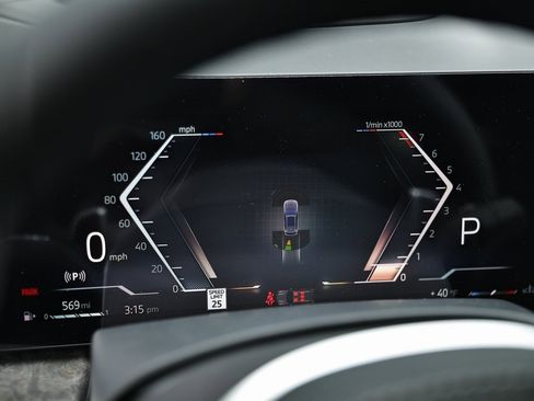 New 2026 BMW X5 sDrive40i w/ M Sport Package image 32