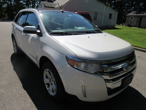 Used 2013 Ford Edge SEL AWD/4WD image 1