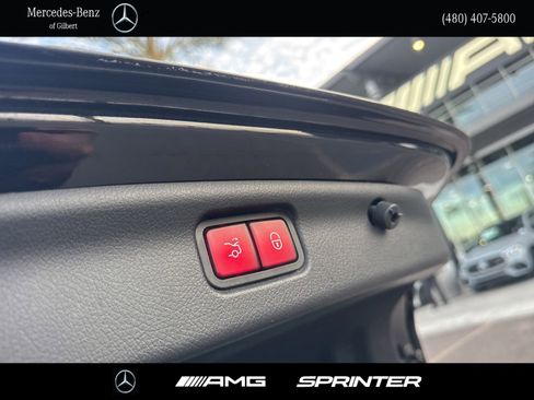 Certified 2023 Mercedes-Benz C 300 Sedan image 6