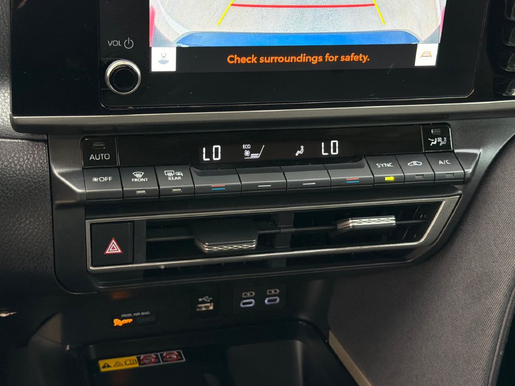 Used 2025 Toyota Camry LE FWD image 26