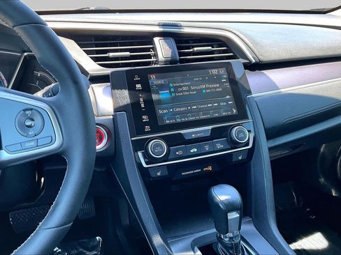 Used 2018 Honda Civic EX-L image 6