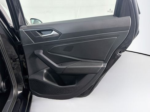 Used 2025 Volkswagen Jetta Sport FWD image 29