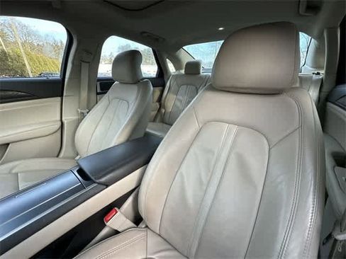 Used 2018 Lincoln MKZ Select w/ Select Plus Package image 17