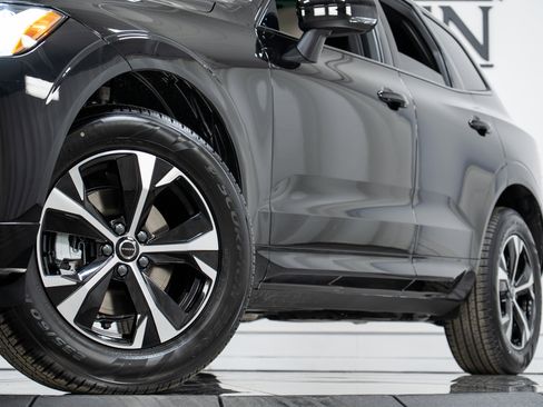 New 2026 Volvo XC60 B5 Core image 27