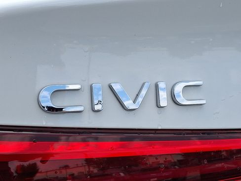 Used 2024 Honda Civic LX image 30
