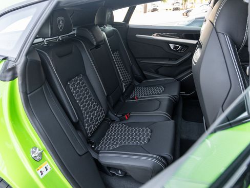 Used 2024 Lamborghini Urus S image 42