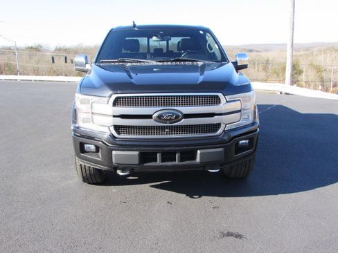 Used 2019 Ford F150 Platinum w/ Equipment Group 701A Luxury image 2