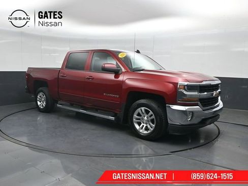 Used 2018 Chevrolet Silverado 1500 LT w/ All Star Edition AWD/4WD image 4