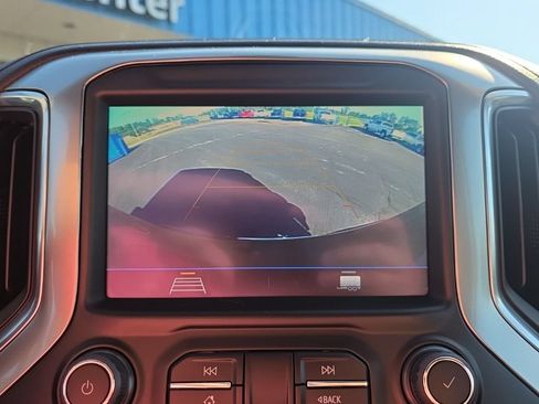 Used 2022 Chevrolet Silverado 1500 LT w/ Safety Package AWD/4WD image 28