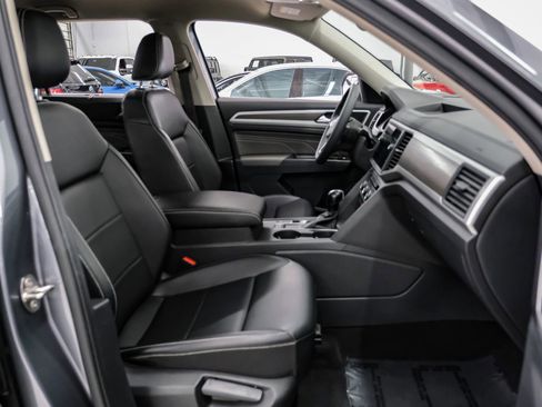 Used 2021 Volkswagen Atlas SE FWD image 33