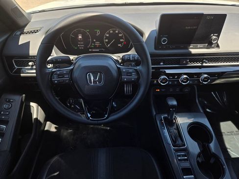 Used 2025 Honda Civic Sport image 14