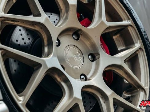 Used 2001 Porsche 911 Turbo image 4