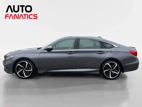 Used 2019 Honda Accord Sport image 2
