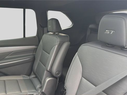 New 2026 Buick Enclave Sport Touring w/ Power Package AWD/4WD image 21
