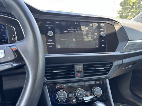 Used 2019 Volkswagen Jetta SEL FWD image 31