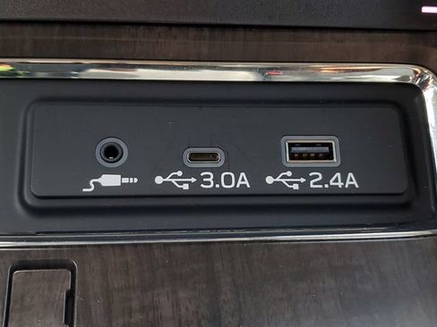 Used 2026 Subaru Ascent Touring w/ Popular Package #1 AWD/4WD image 32