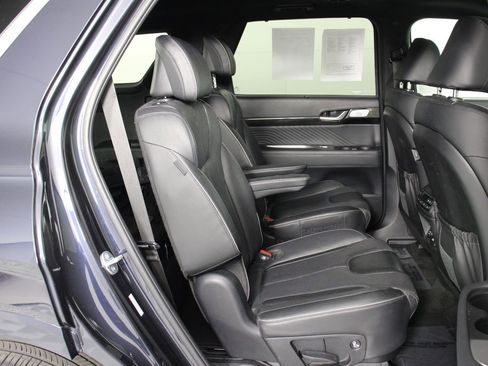 Used 2024 Hyundai Palisade Calligraphy image 29