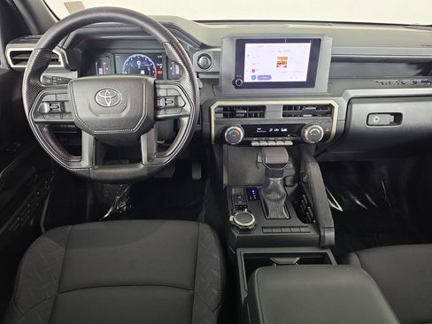 Certified 2024 Toyota Tacoma SR AWD/4WD image 25