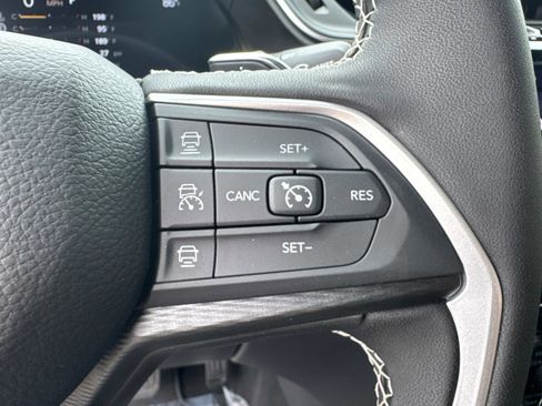 New 2025 Jeep Grand Cherokee L Laredo w/ Trailer Tow Package image 25