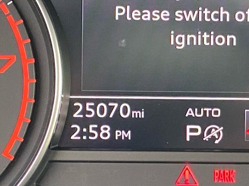 Used 2023 Audi A4 2.0T Premium w/ Convenience Package image 15