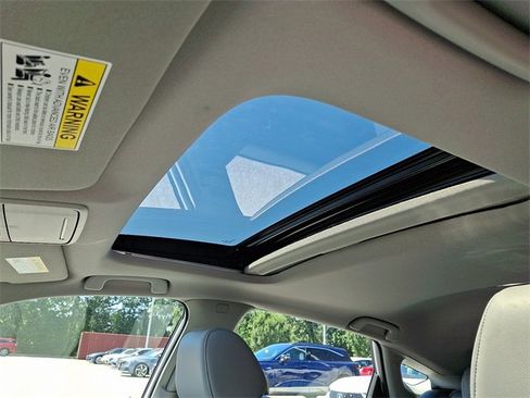 Used 2025 Acura Integra image 10